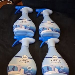 Febreze Fabric Extra Strength Blue and White Spray Set